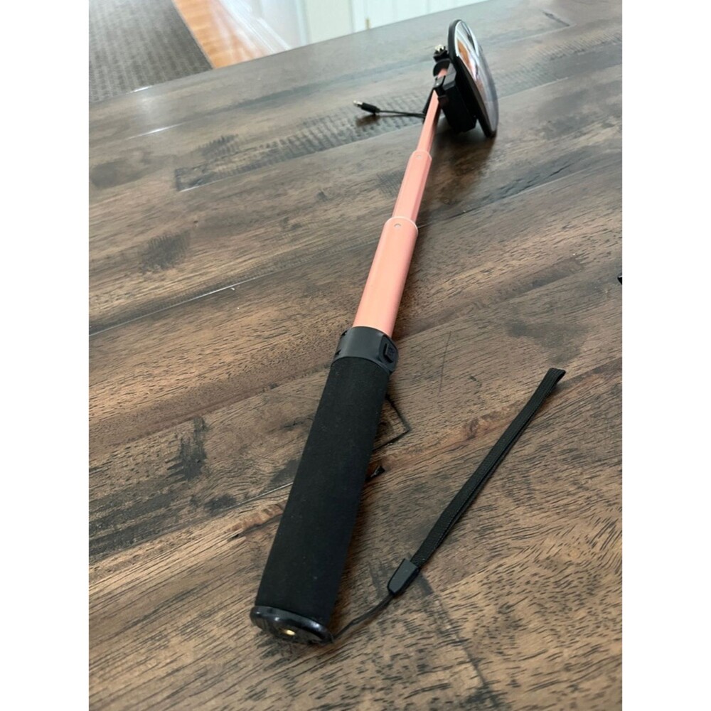 Extendable Selfie Stick - Rose Gold with Black Grip